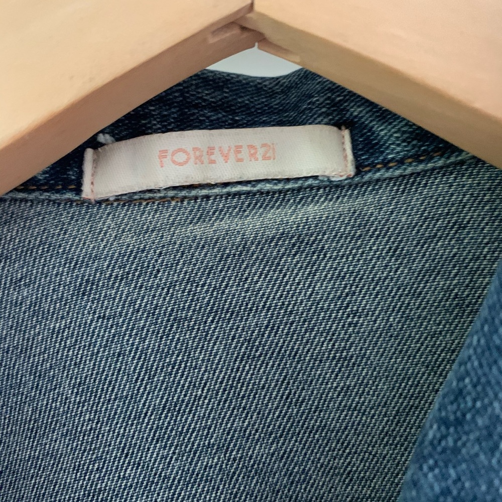 Jean jacket - Picture 2 of 3